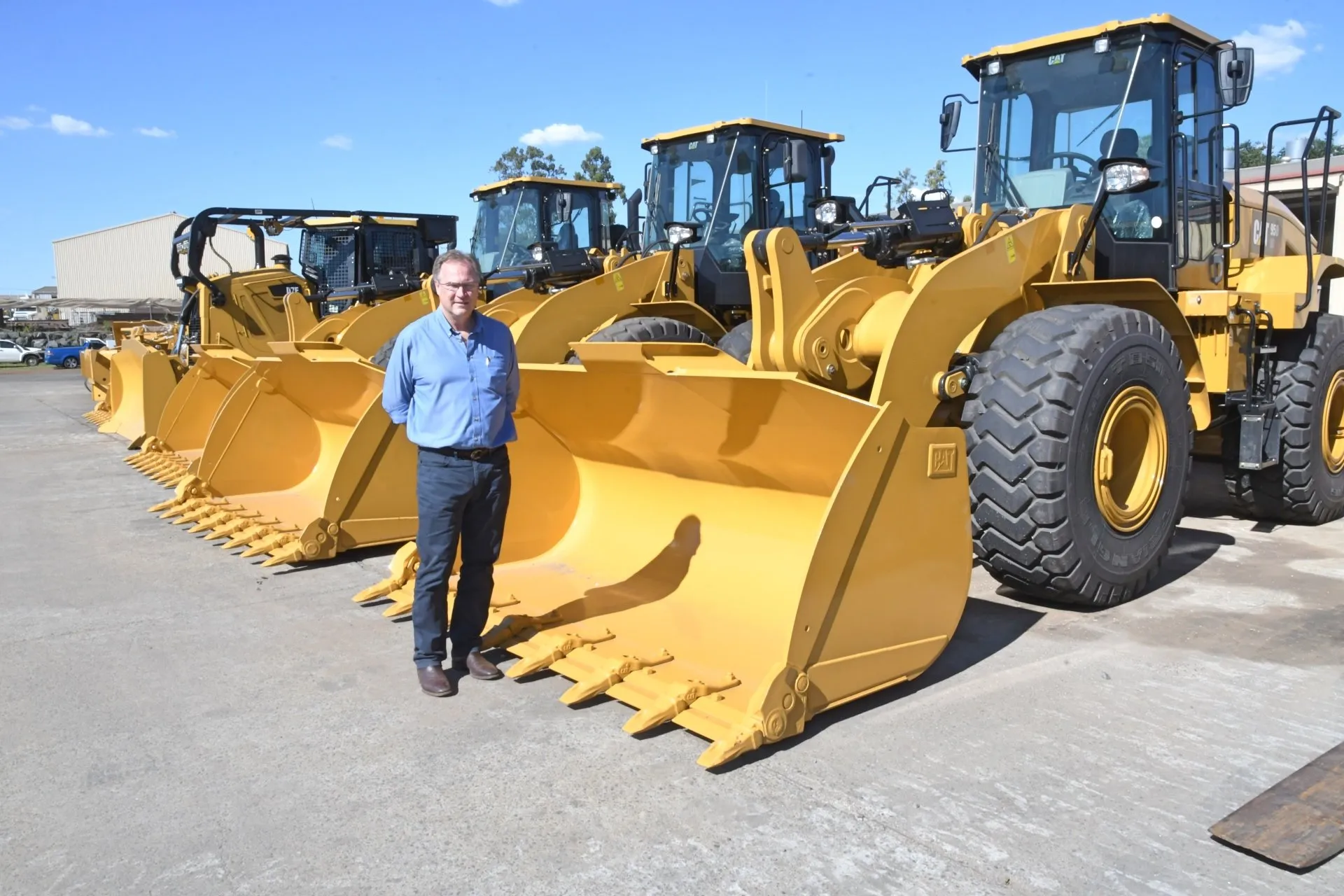 mark-flamsteed-with-bulldozer-2880w